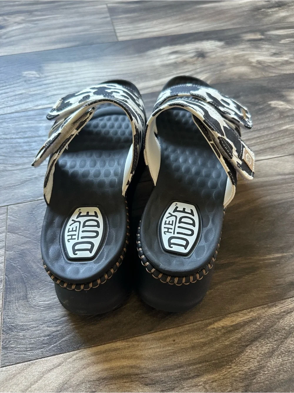 Hey Dude adjustable double